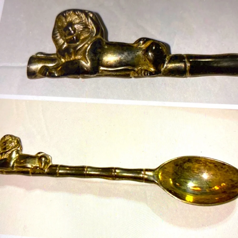 Vintage Disney lion king silver plated teaspoon